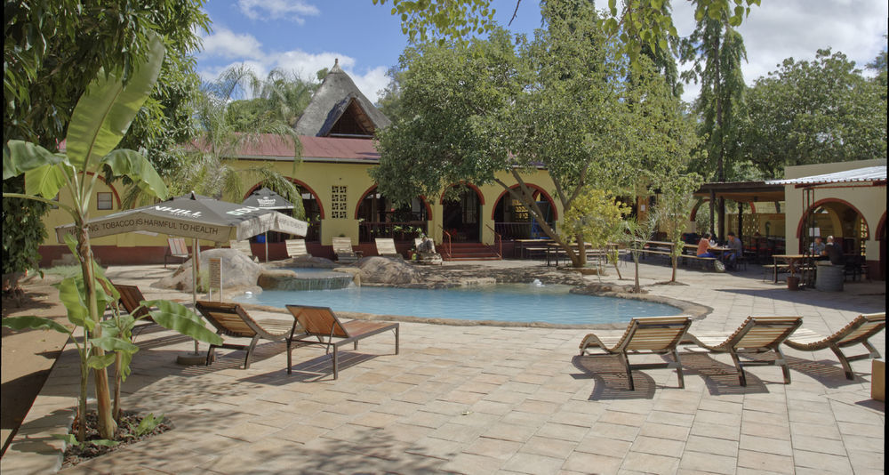 Jollyboys Backpackers Hostel Livingstone Buitenkant foto