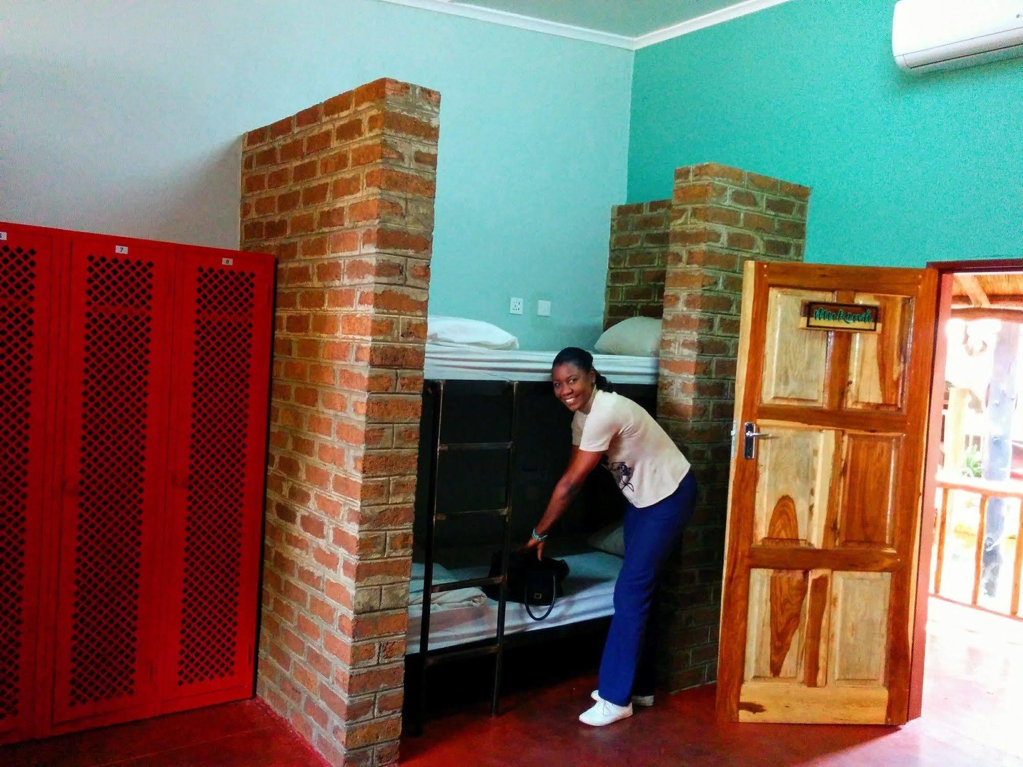 Jollyboys Backpackers Hostel Livingstone Buitenkant foto