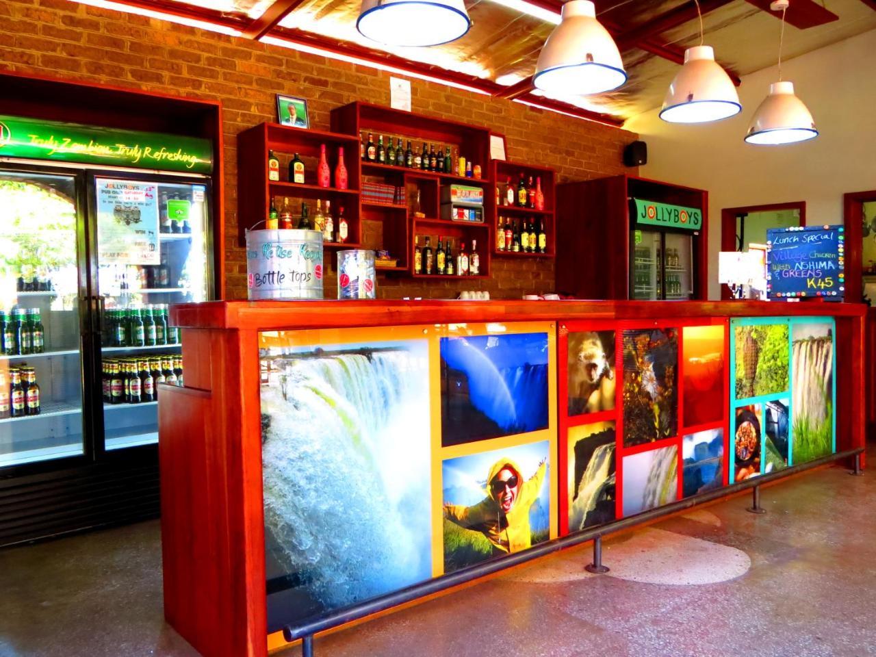 Jollyboys Backpackers Hostel Livingstone Buitenkant foto