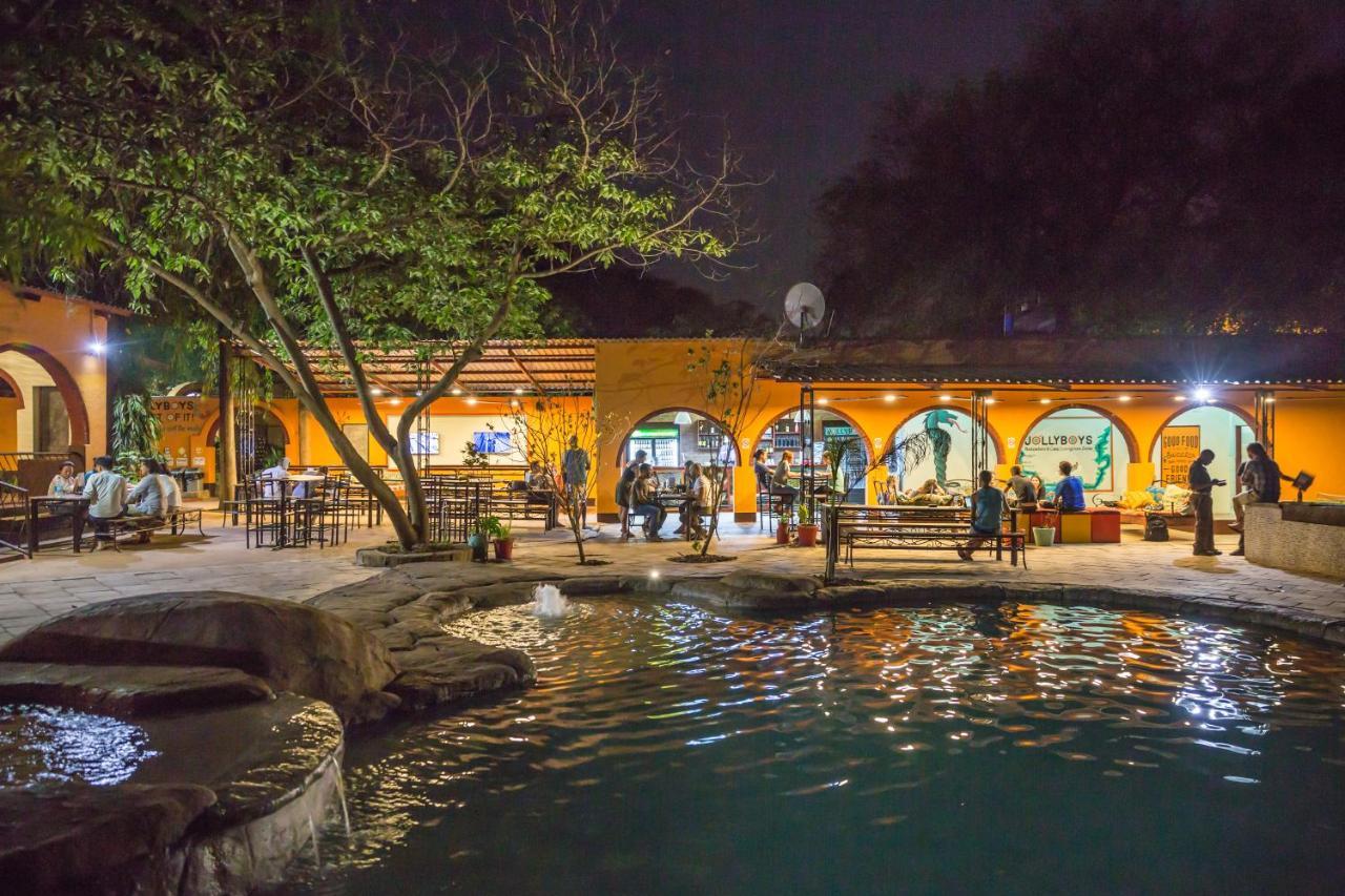 Jollyboys Backpackers Hostel Livingstone Buitenkant foto